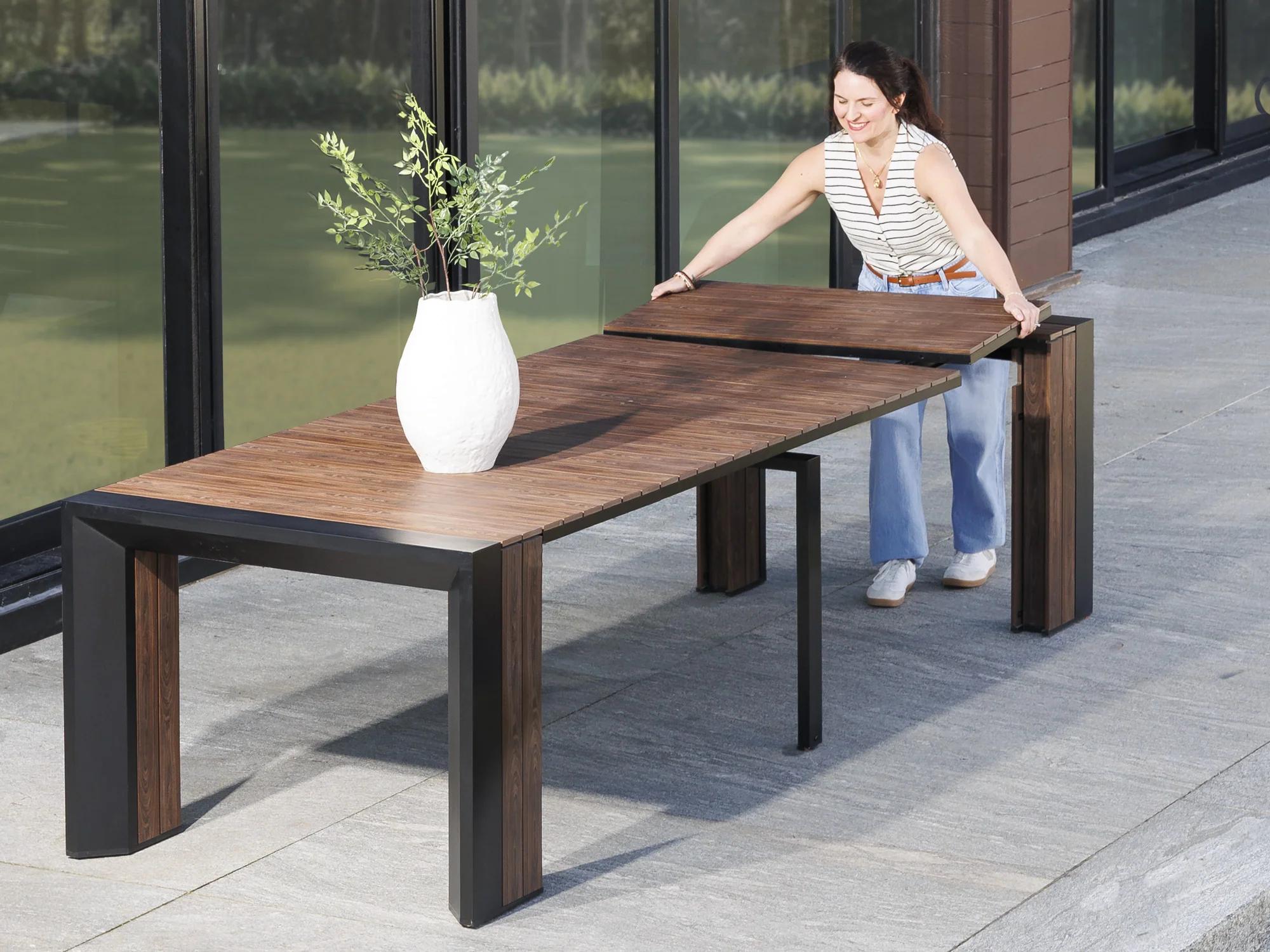 Table Transformer Extérieure