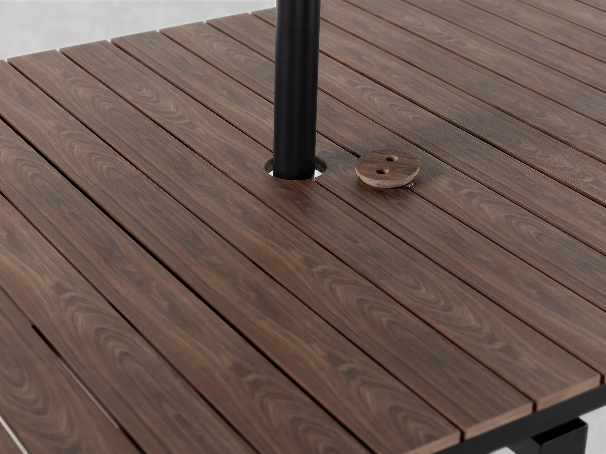 Transformer Outdoor Dining Set - The Practical (Copy) - Image 9